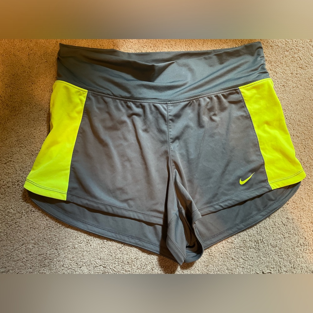 Nike fold over top shorts